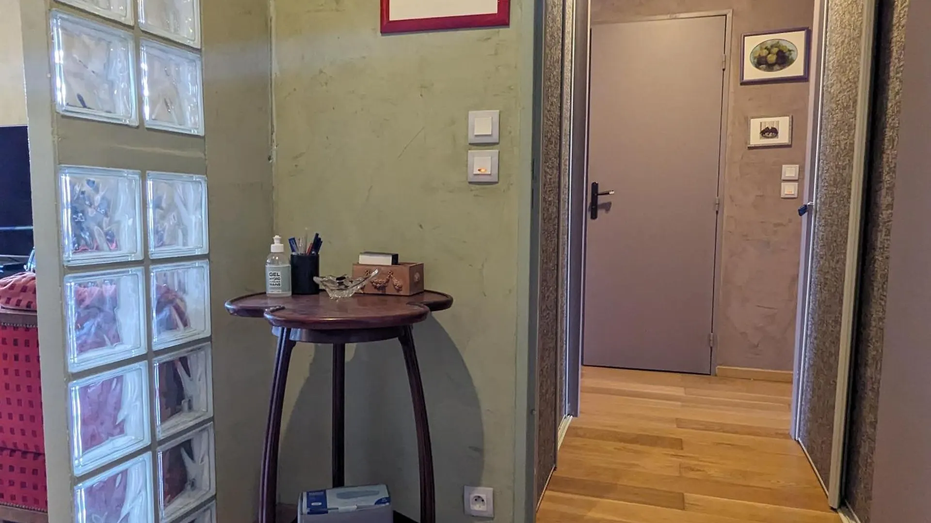 Apartment Appartement Familial - Haut Canal St Martin Paris